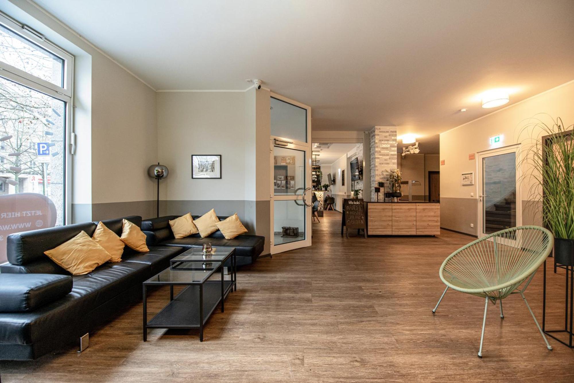 Wandery Hostel Dessau Bagian luar foto