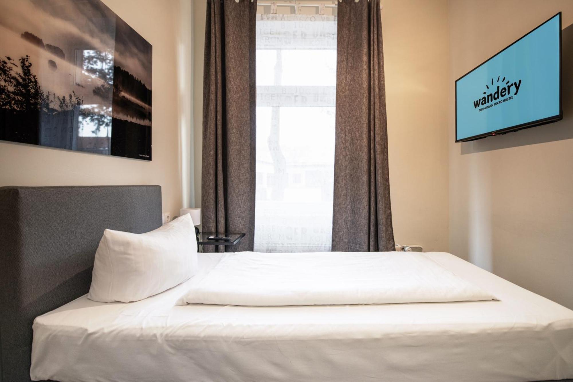 Wandery Hostel Dessau Bagian luar foto